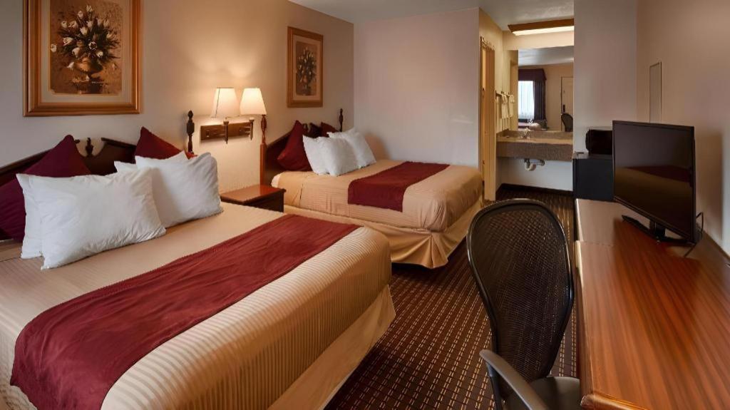 Best Western Johnson City Inn מראה חיצוני תמונה