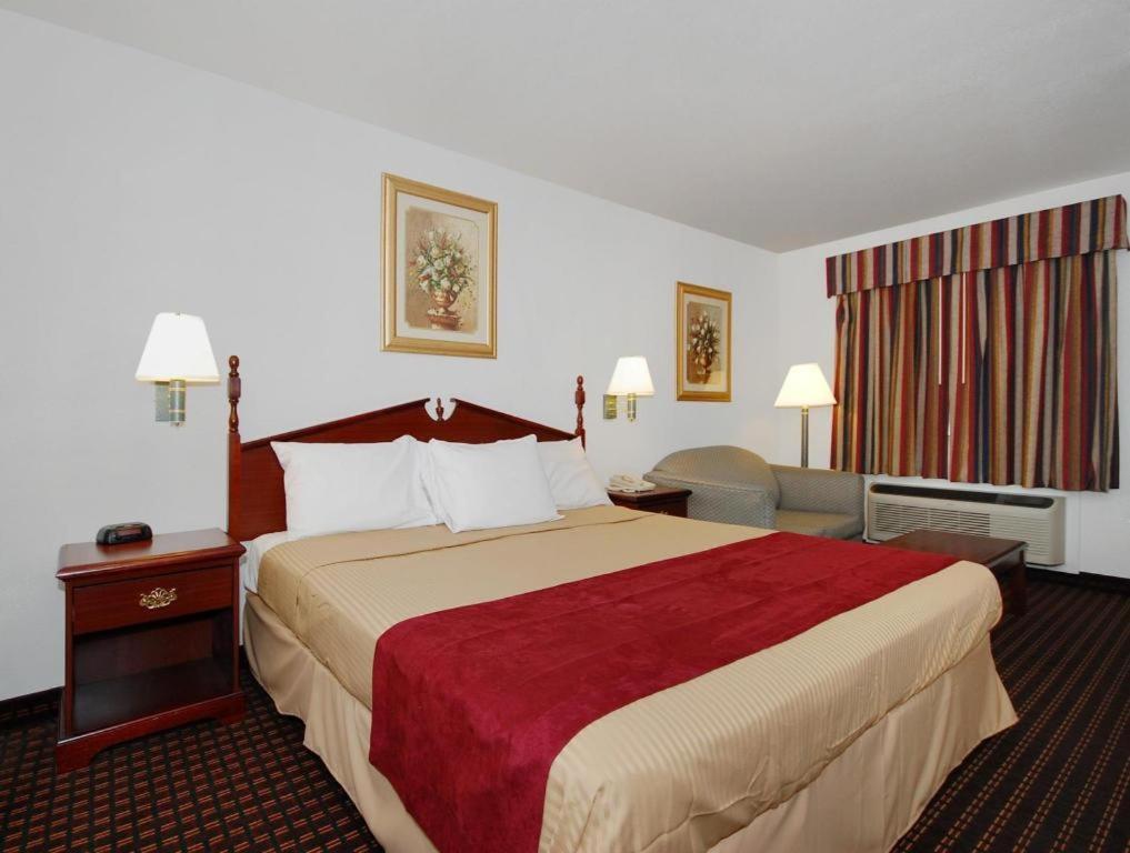 Best Western Johnson City Inn מראה חיצוני תמונה